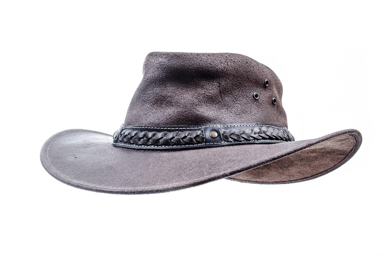 entdecken sie die faszinierende welt der cowboy-kultur! von traditionellen cowboy-hüten und stiefeln bis hin zu authentischen ranch-lebensstilen bietet diese kultur einen einzigartigen einblick in das leben im wilden westen. tauchen sie ein in die geschichte, musik und kunst der cowboys und erleben sie den geist des amerikanischen westens hautnah.