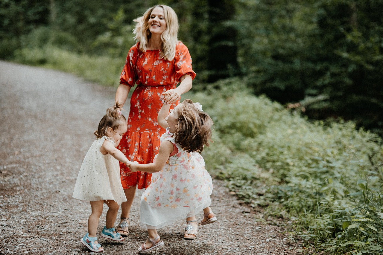 entdecken sie wertvolle tipps, strategien und geschichten rund um das familienunternehmen. alles, was sie für die erfolgreiche führung und entwicklung ihres family business wissen müssen.