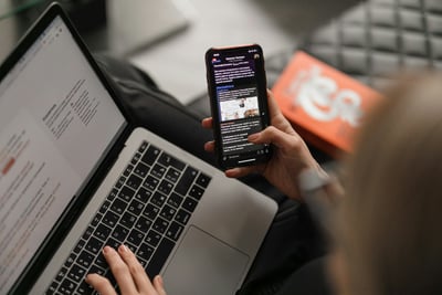 Das telefonbuch nutzen: so finden sie schnell adresse und nummer